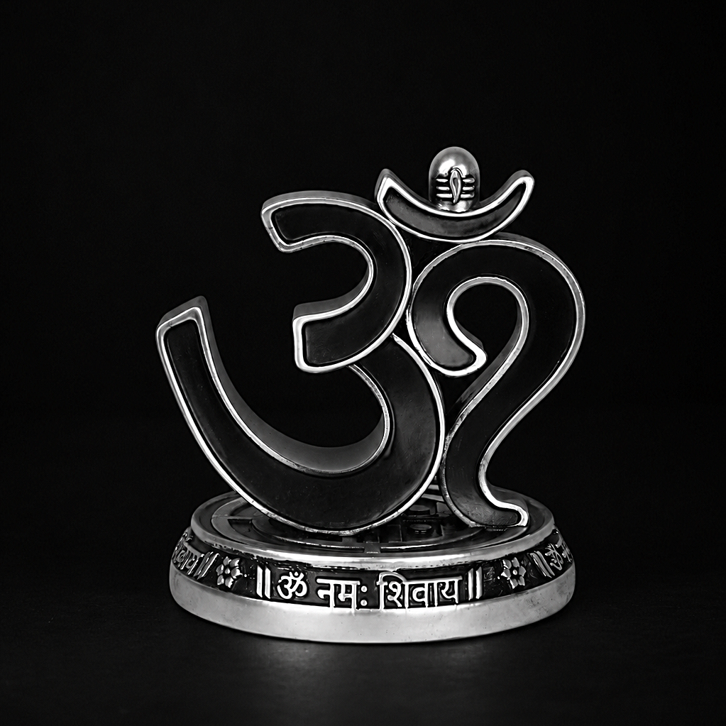 Om idol Silver Plated