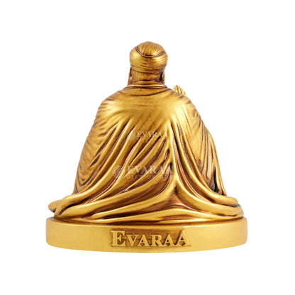 Back view of Guru Nanak Dev Ji idol showing complete structure